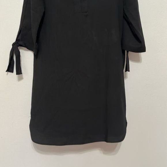 Donna Ricco V-Neck 3/4 Knot Sleeve Mini Dress Size 4 - Picture 3 of 7